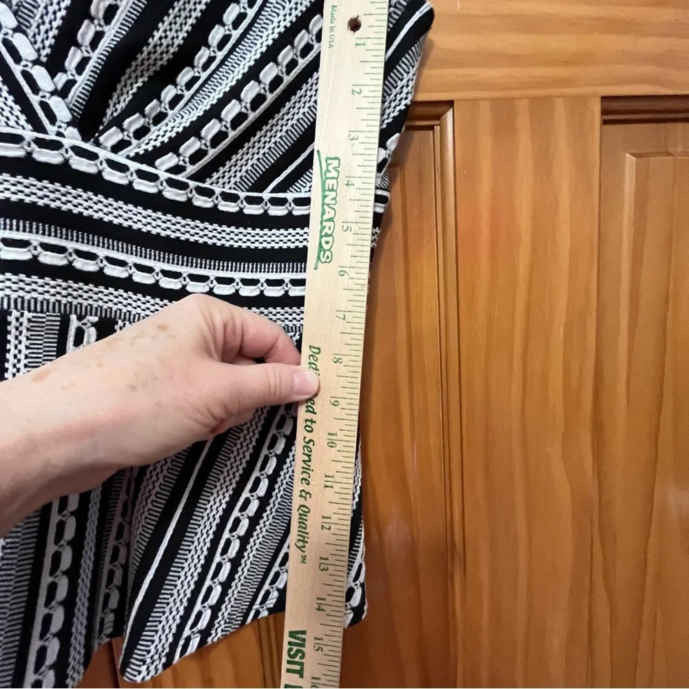 Anthropologie Vanessa Virginia Black and White Faux Wrap Peplum Tank Top - Picture 11 of 11